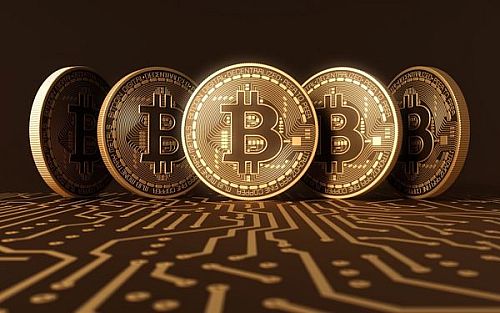 بیت‌کوین طاقت نیاورد و دوباره سقوط کرد